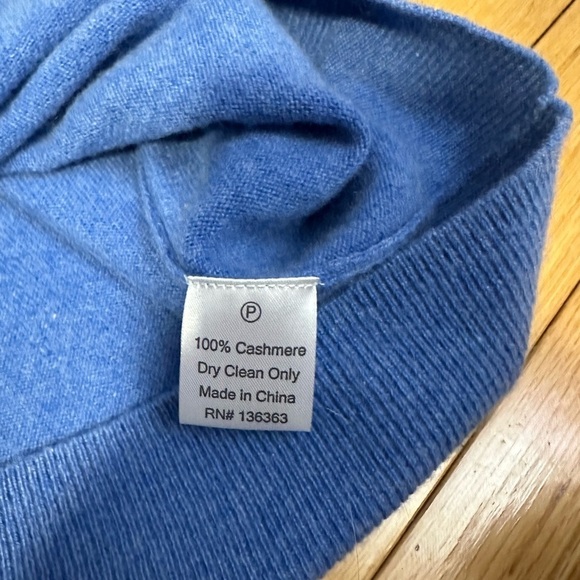 Jack Threads Blue Cashmere Sweater Size Medium - Picture 7 of 7